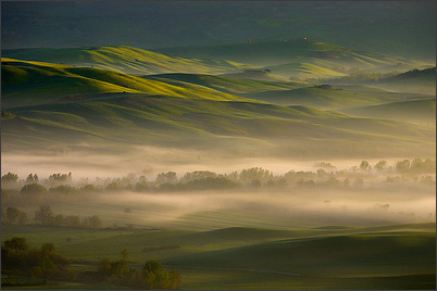 Ecrins de Lumière - Photographies de Xavier Jamonet - Val d'Orcia, Toscane, Italie